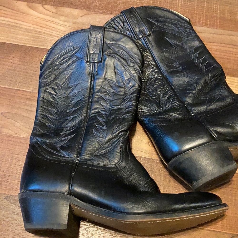 Men’s genuine leather western boots size 9D